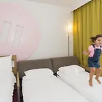 Ibis Styles Lyon Eurexpo Hotel 3*