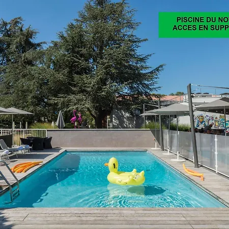 Ibis Styles Lyon Eurexpo فندق بْرو