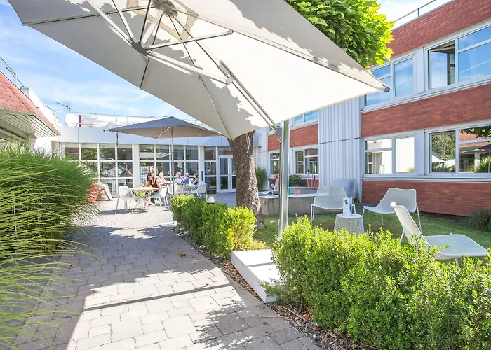 Ibis Styles Lyon Eurexpo Otel 3*