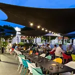 Ibis Styles Lyon Eurexpo فندق