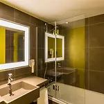 Hotell Ibis Styles Lyon Eurexpo 3*