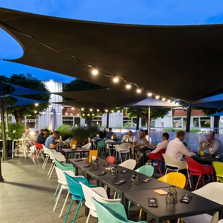 Ibis Styles Lyon Eurexpo Отель