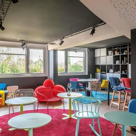 Ibis Styles Lyon Eurexpo Hotel