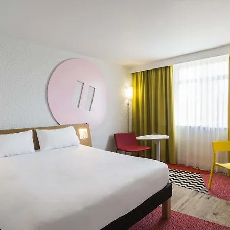 Ibis Styles Lyon Eurexpo 호텔