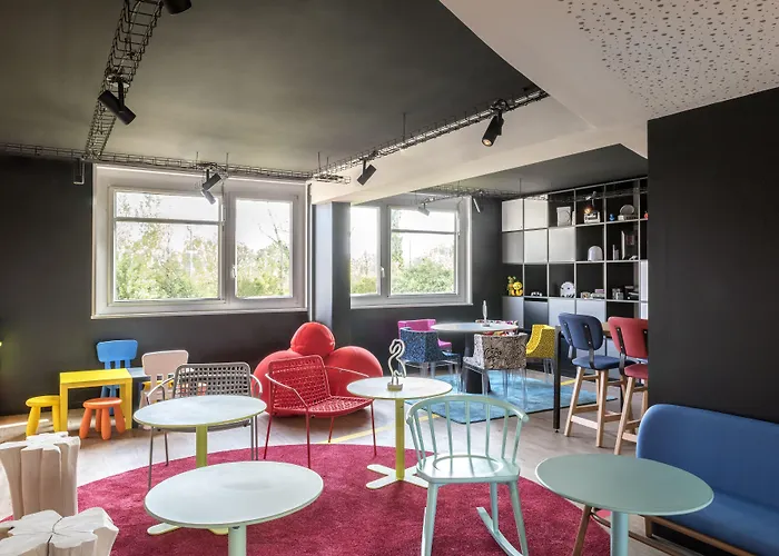 Ibis Styles Lyon Eurexpo 3* ברון